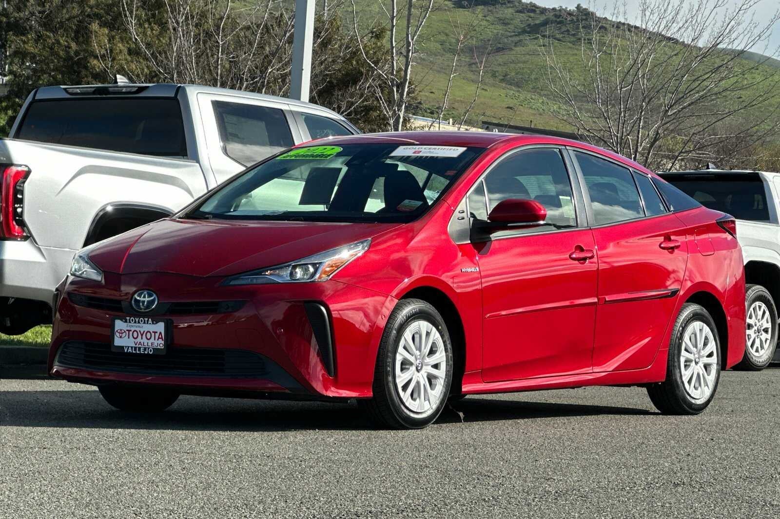 2022 Toyota Prius LE 5D Hatchback