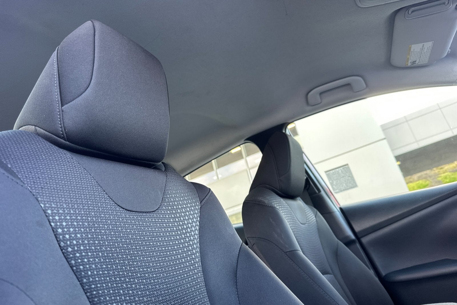 2022 Toyota Prius LE 5D Hatchback