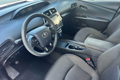 2022 Toyota Prius LE 5D Hatchback