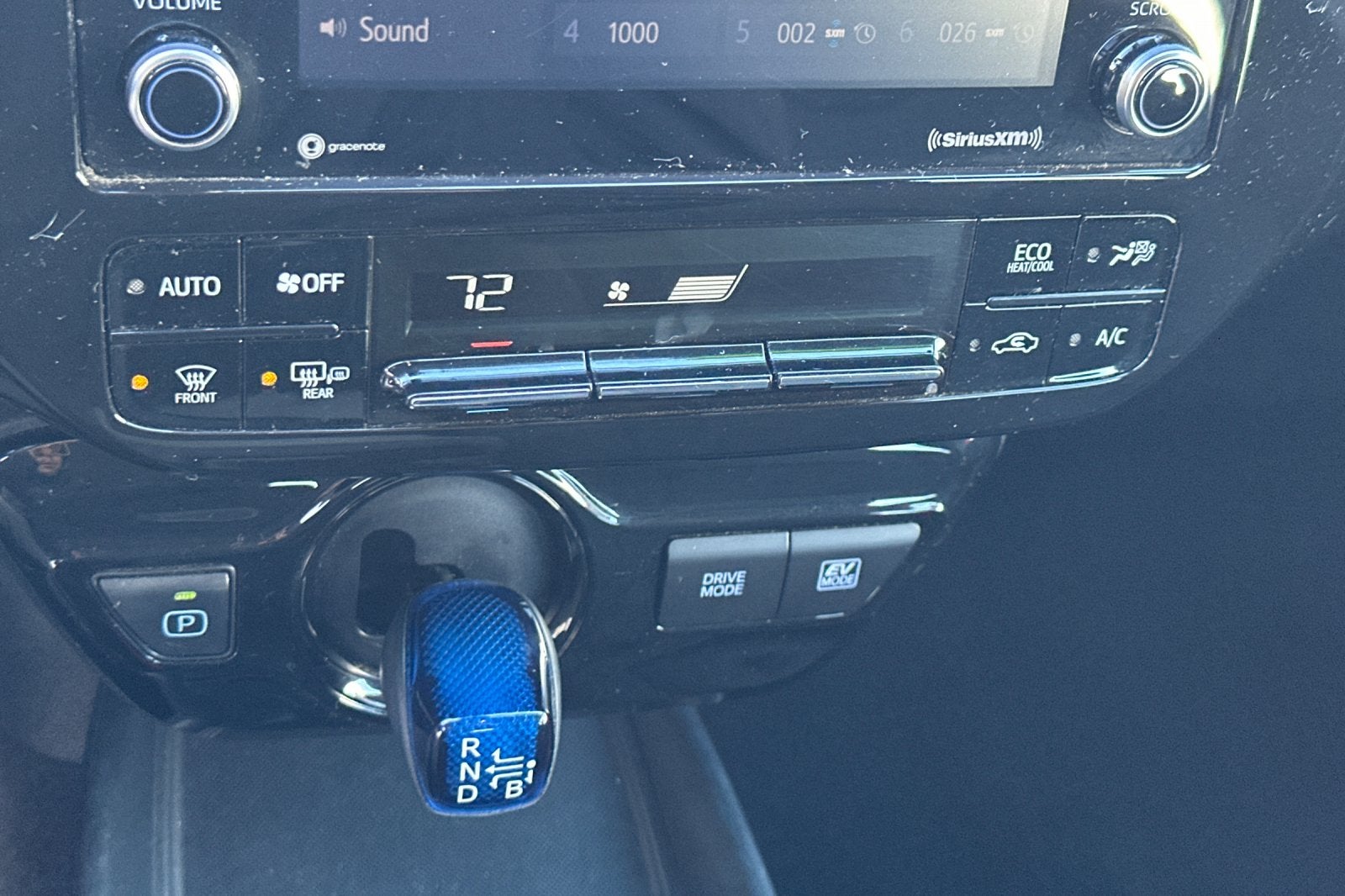 2022 Toyota Prius LE 5D Hatchback