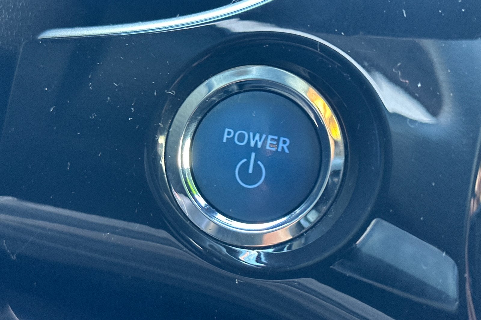 2022 Toyota Prius LE 5D Hatchback