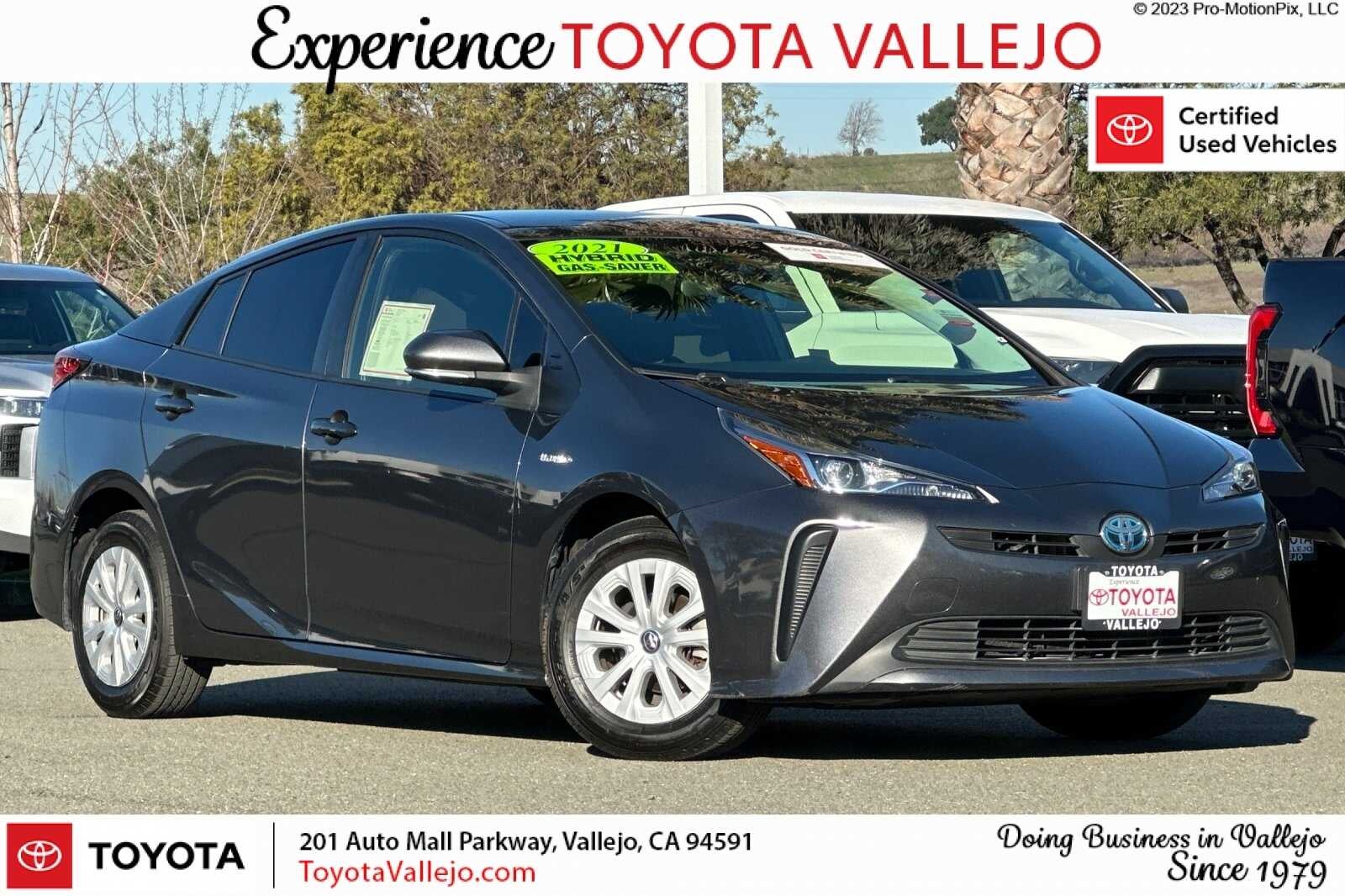 2021 Toyota Prius L 5D Hatchback