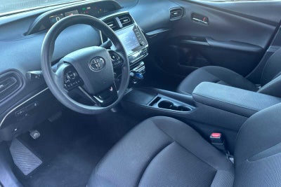 2021 Toyota Prius L 5D Hatchback