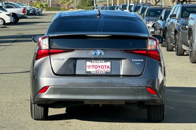 2021 Toyota Prius L 5D Hatchback