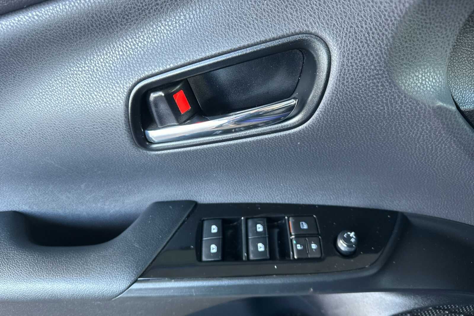 2017 Toyota Prius Four 5D Hatchback