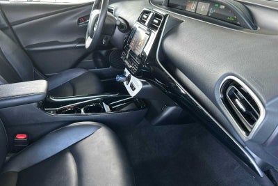 2017 Toyota Prius Four 5D Hatchback