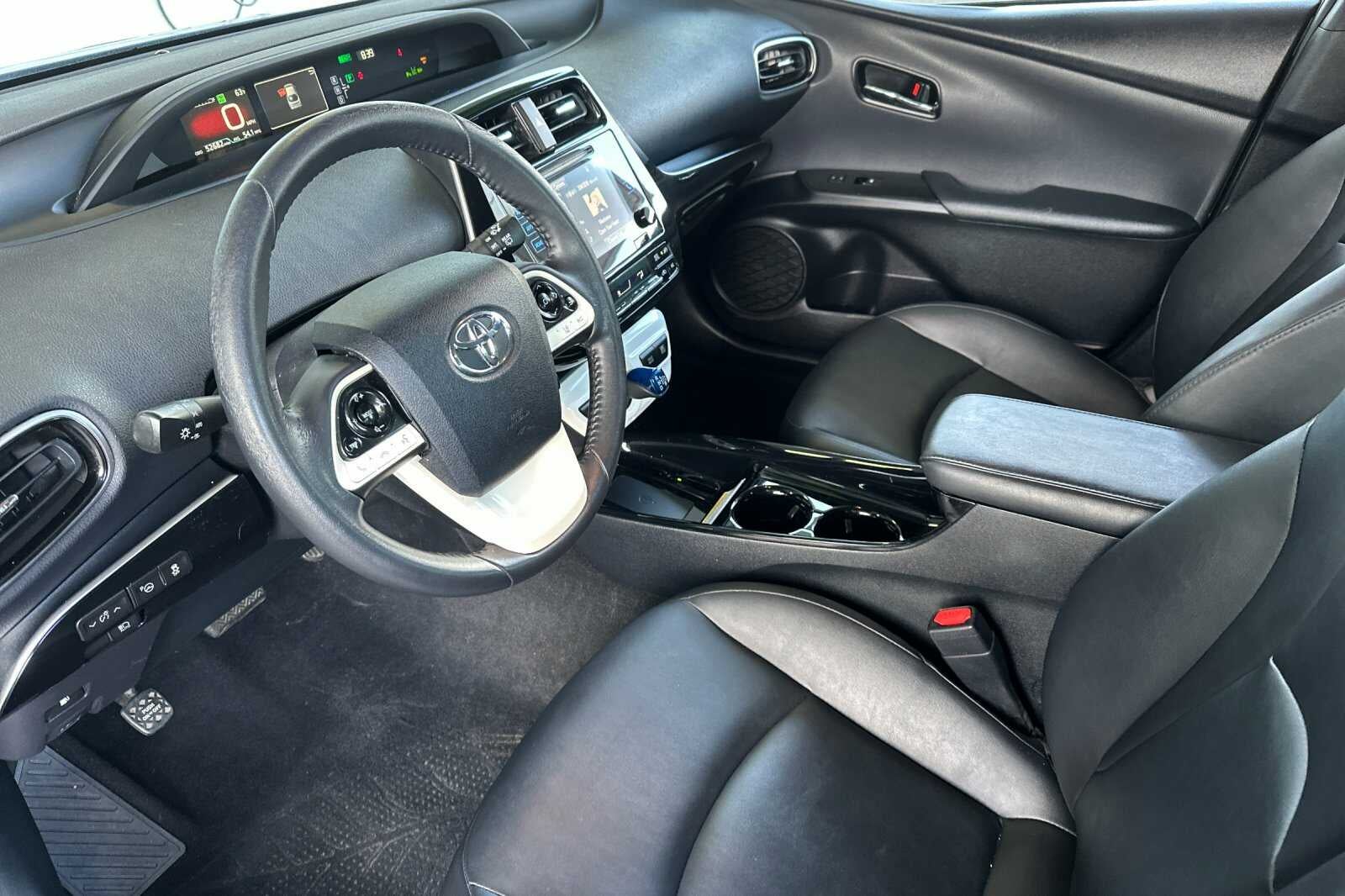 2017 Toyota Prius Four 5D Hatchback