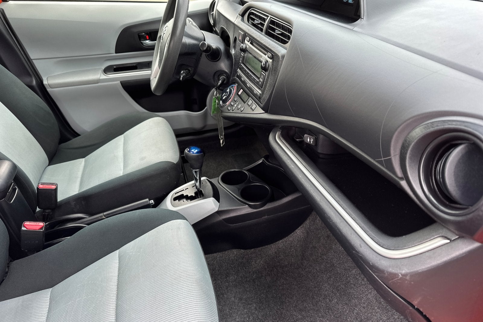 2014 Toyota Prius c Two 5D Hatchback