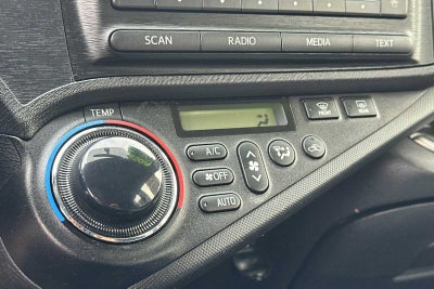 2014 Toyota Prius c Two 5D Hatchback