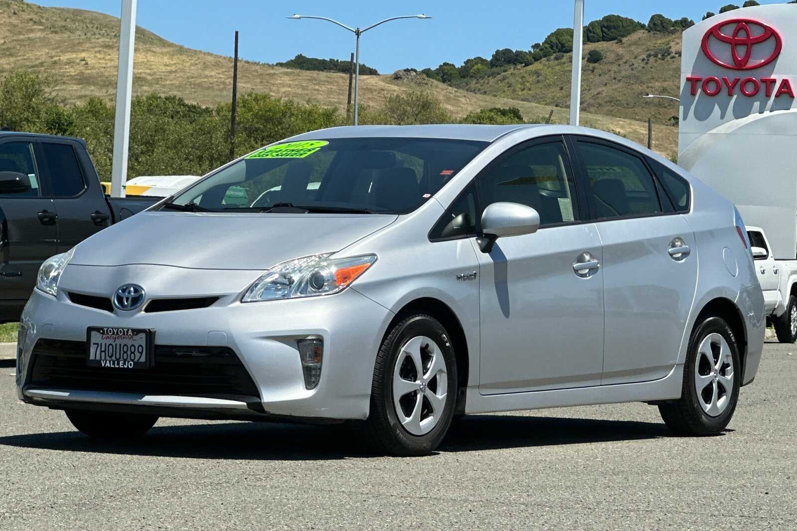 2015 Toyota Prius Four 5D Hatchback