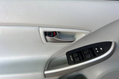 2015 Toyota Prius Four 5D Hatchback