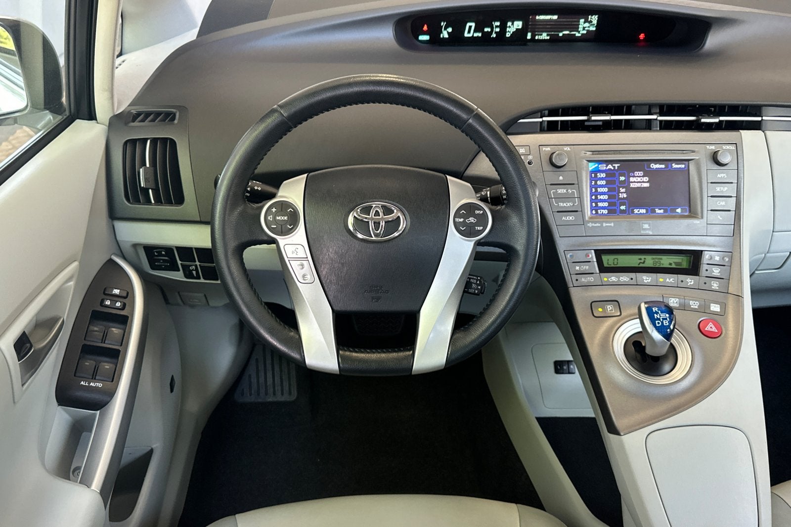 2015 Toyota Prius Four 5D Hatchback