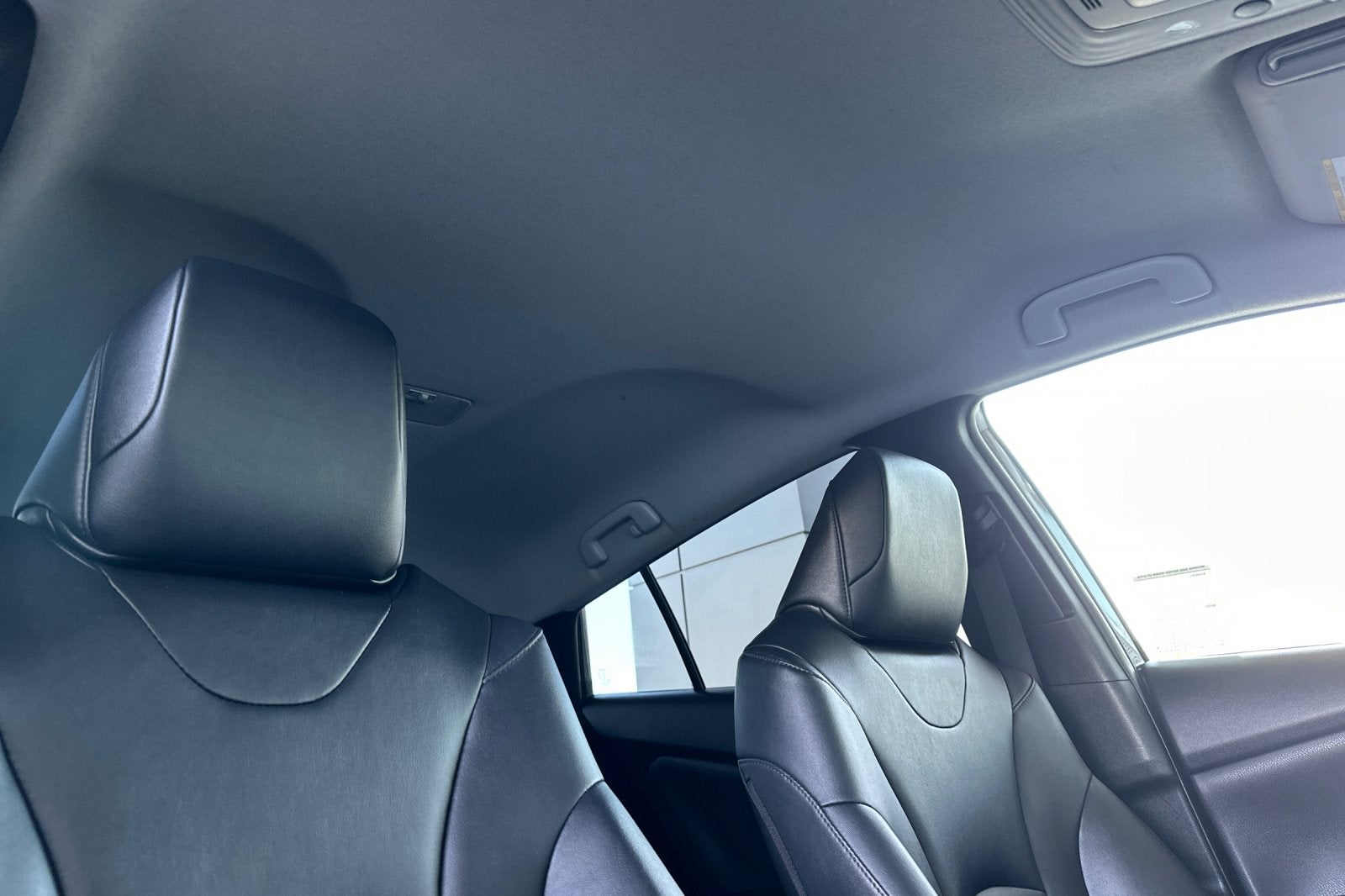 2019 Toyota Prius XLE AWD-e 5D Hatchback