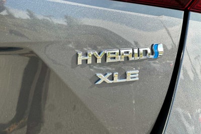 2019 Toyota Prius XLE AWD-e 5D Hatchback