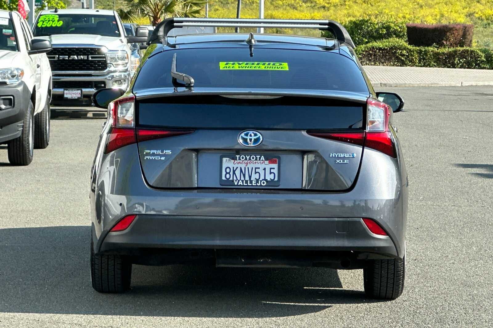 2019 Toyota Prius XLE AWD-e 5D Hatchback