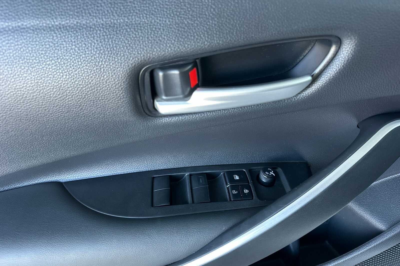 2022 Toyota Corolla SE 4D Sedan