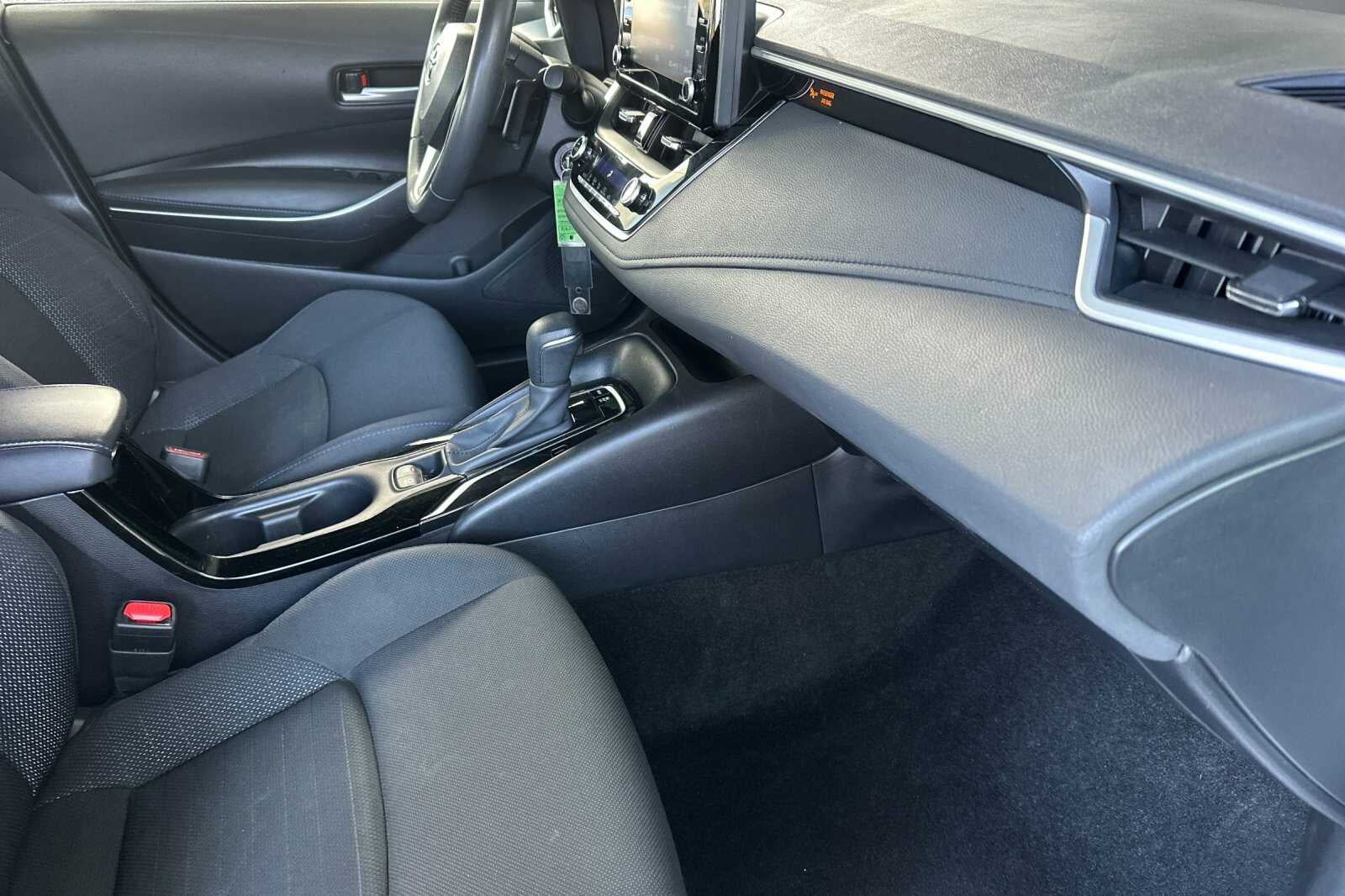 2022 Toyota Corolla SE 4D Sedan