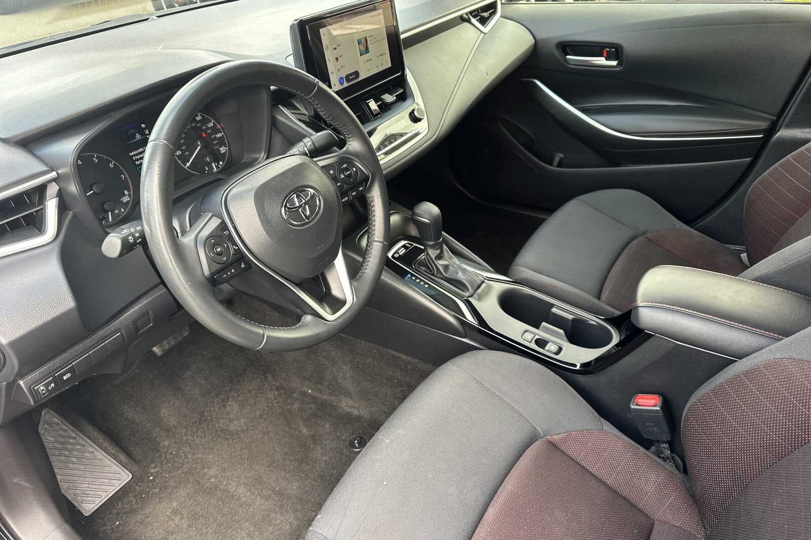 2024 Toyota Corolla SE 4D Sedan