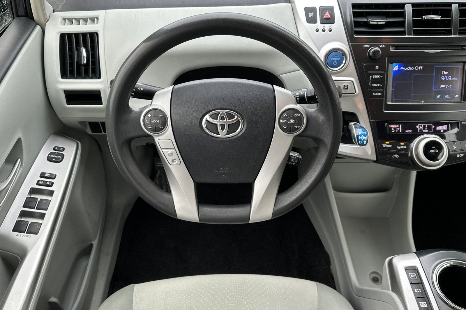 2014 Toyota Prius v Two 5D Wagon