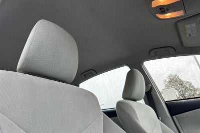 2014 Toyota Prius v Two 5D Wagon