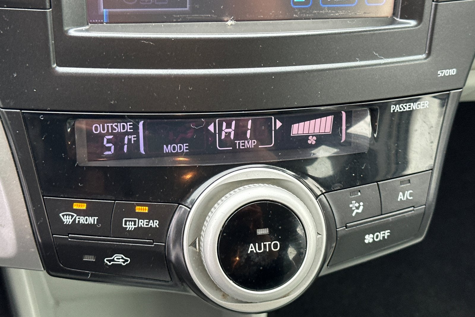 2014 Toyota Prius v Two 5D Wagon