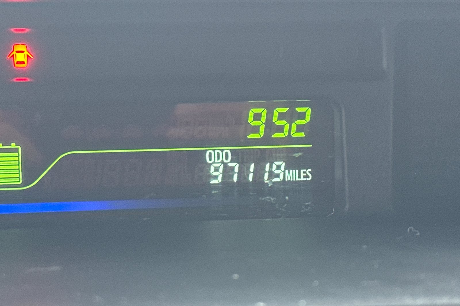 2014 Toyota Prius v Two 5D Wagon