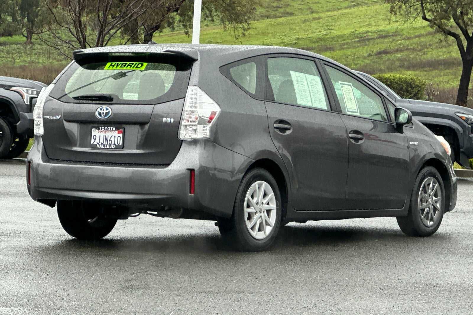 2014 Toyota Prius v Two 5D Wagon