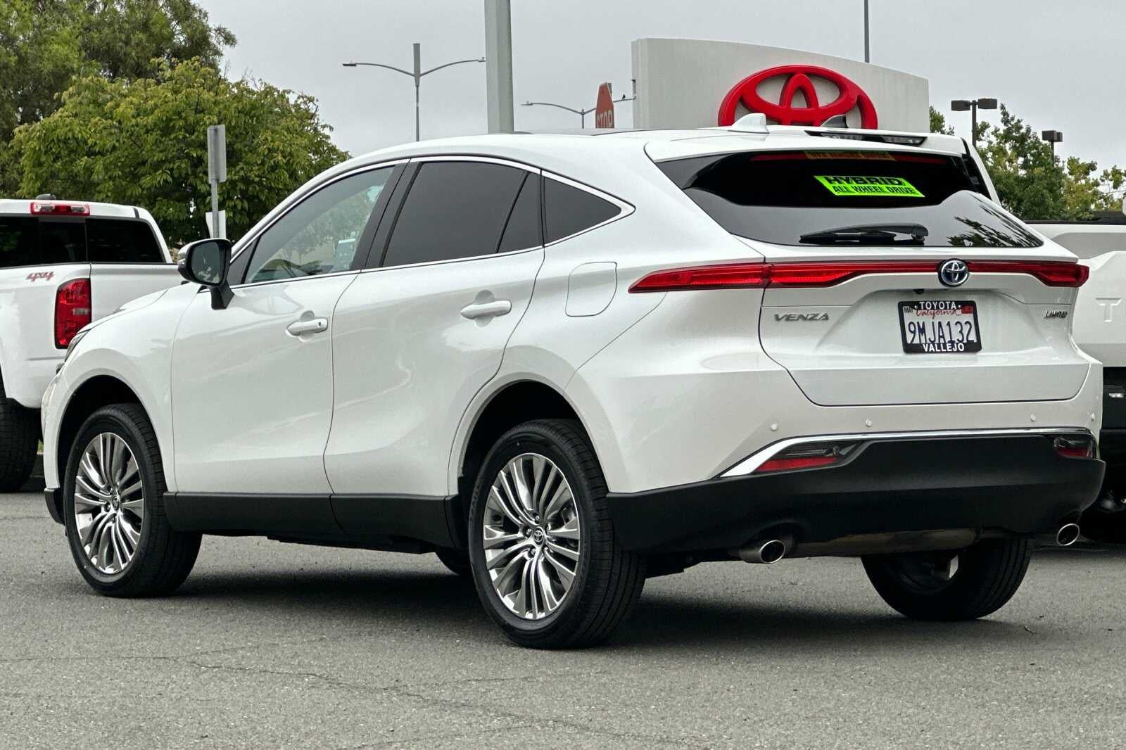 2024 Toyota Venza Limited 4D Sport Utility