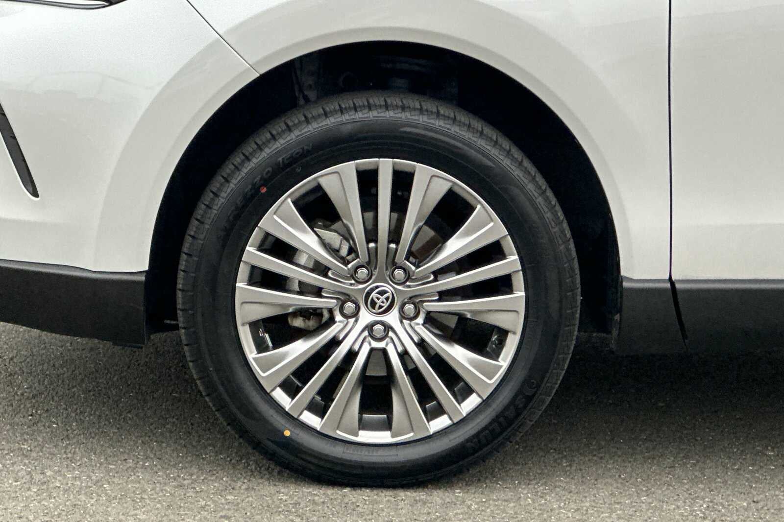 2024 Toyota Venza Limited 4D Sport Utility
