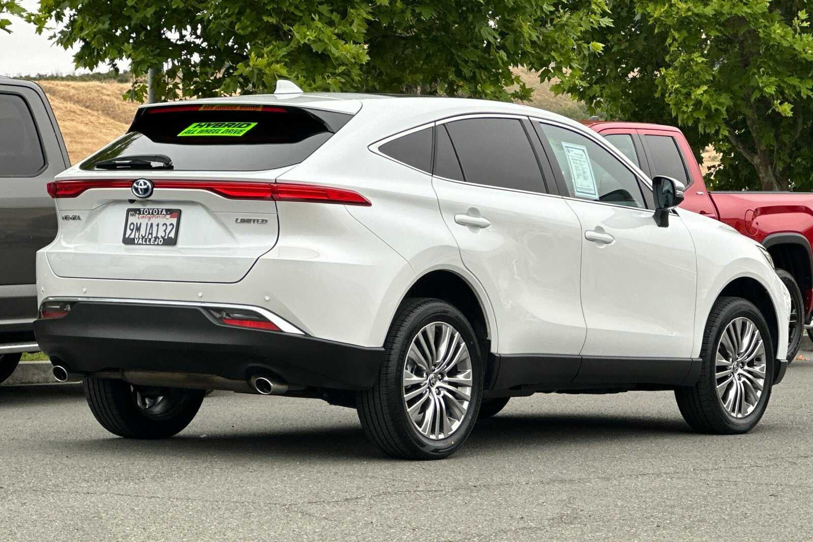 2024 Toyota Venza Limited 4D Sport Utility