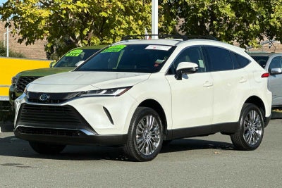 2022 Toyota Venza XLE 4D Sport Utility