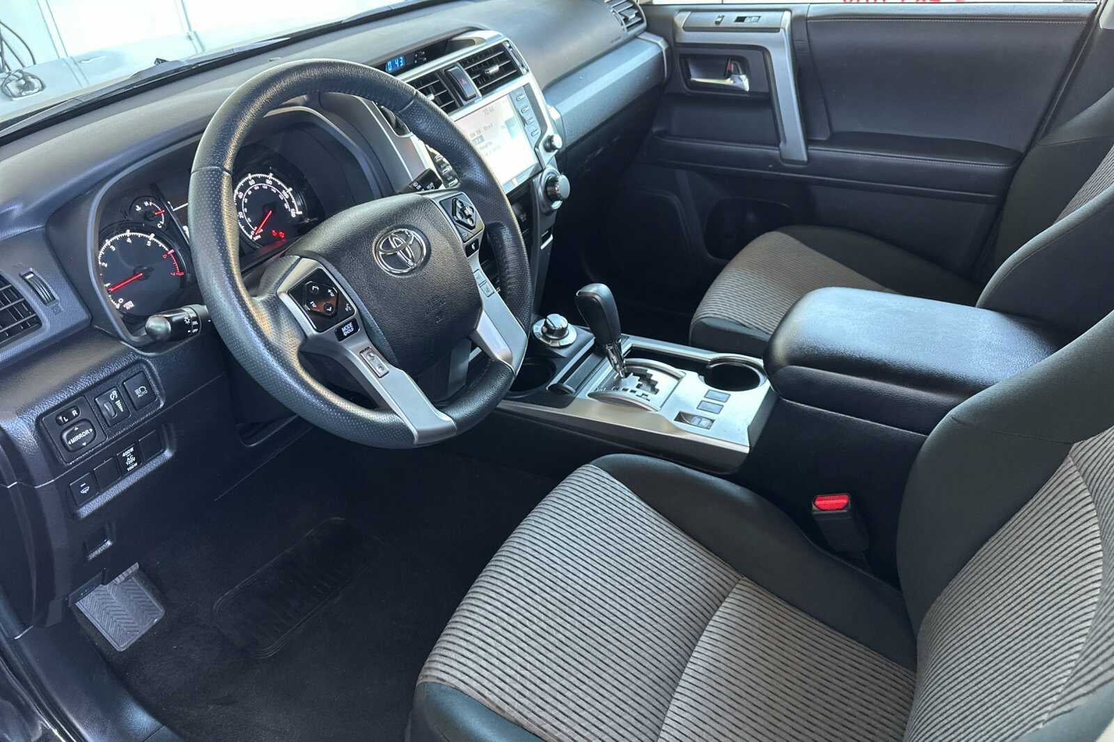 2021 Toyota 4Runner SR5