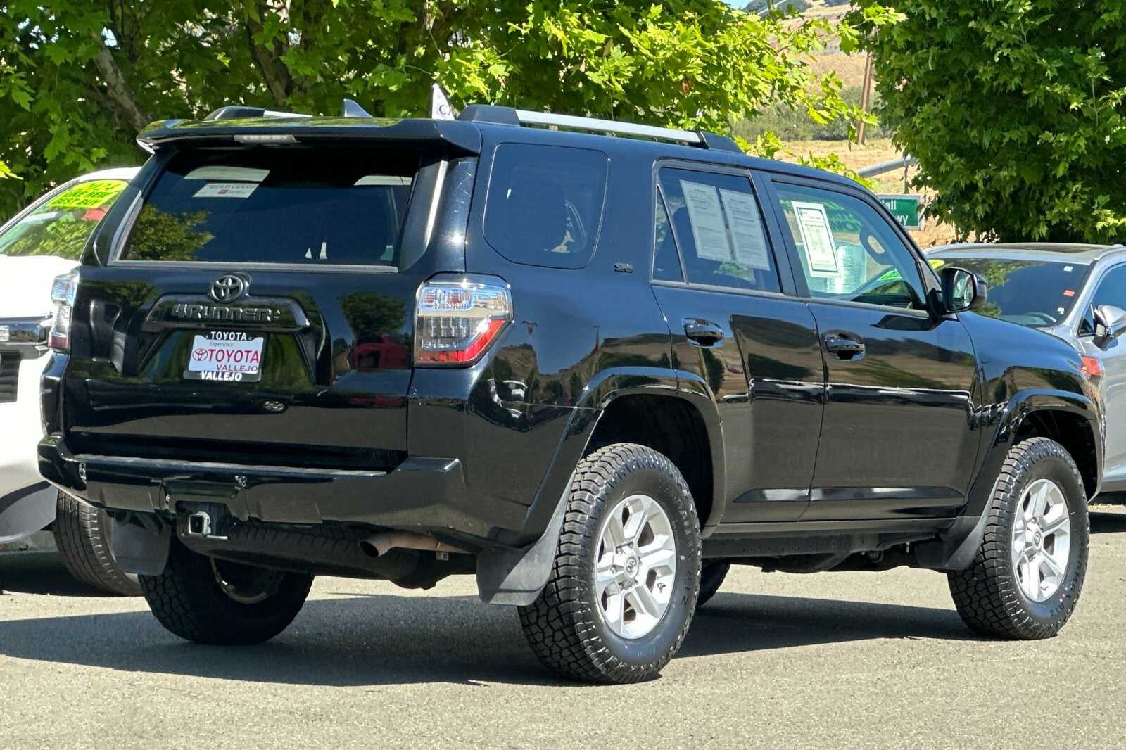 2021 Toyota 4Runner SR5