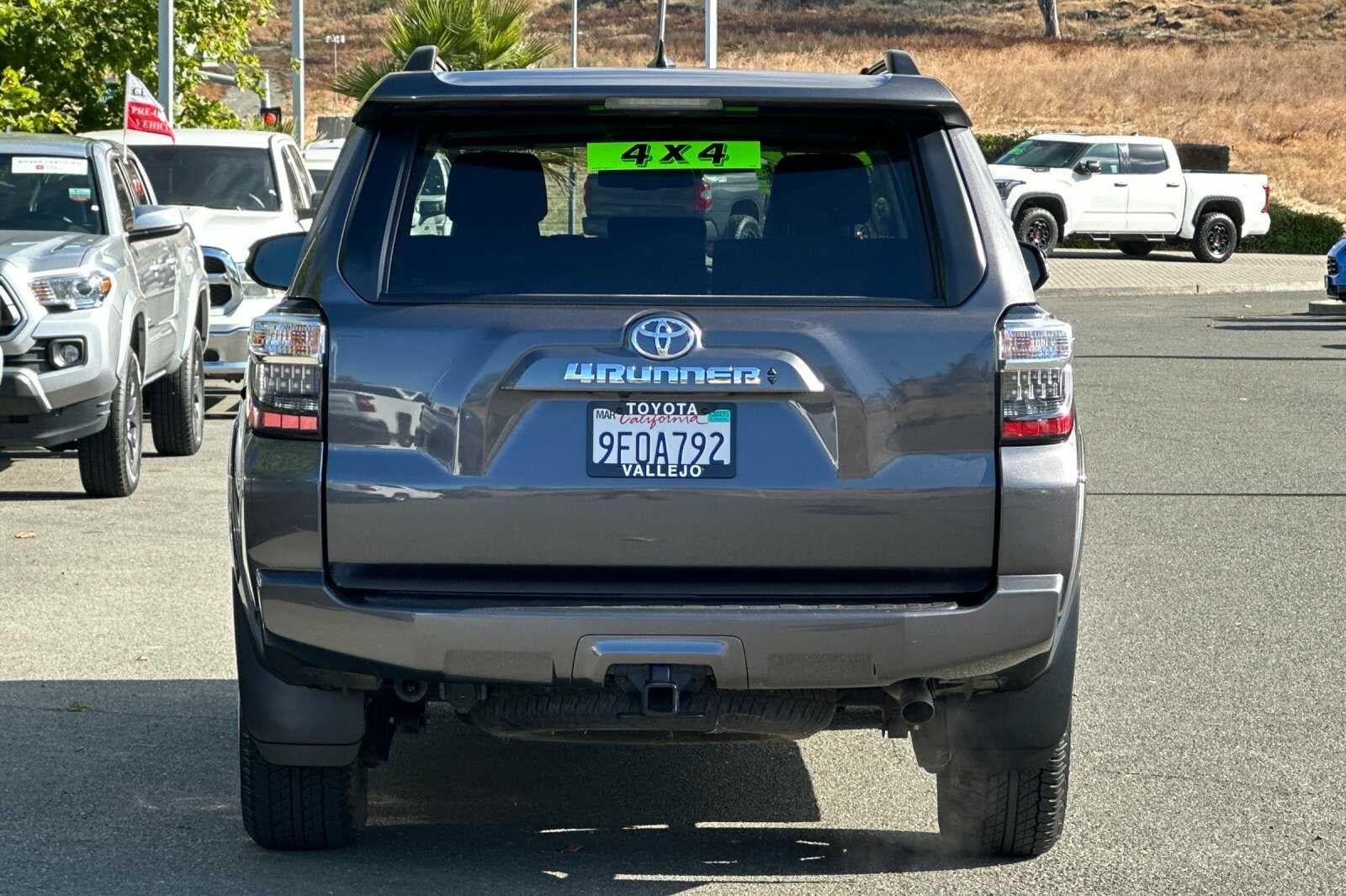 2023 Toyota 4Runner SR5 Premium