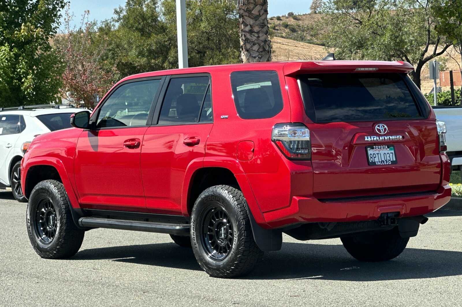2020 Toyota 4Runner SR5 4D Sport Utility