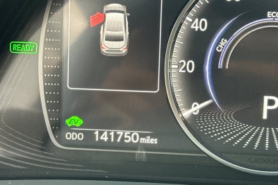 2019 Lexus ES 300h Luxury 4D Sedan