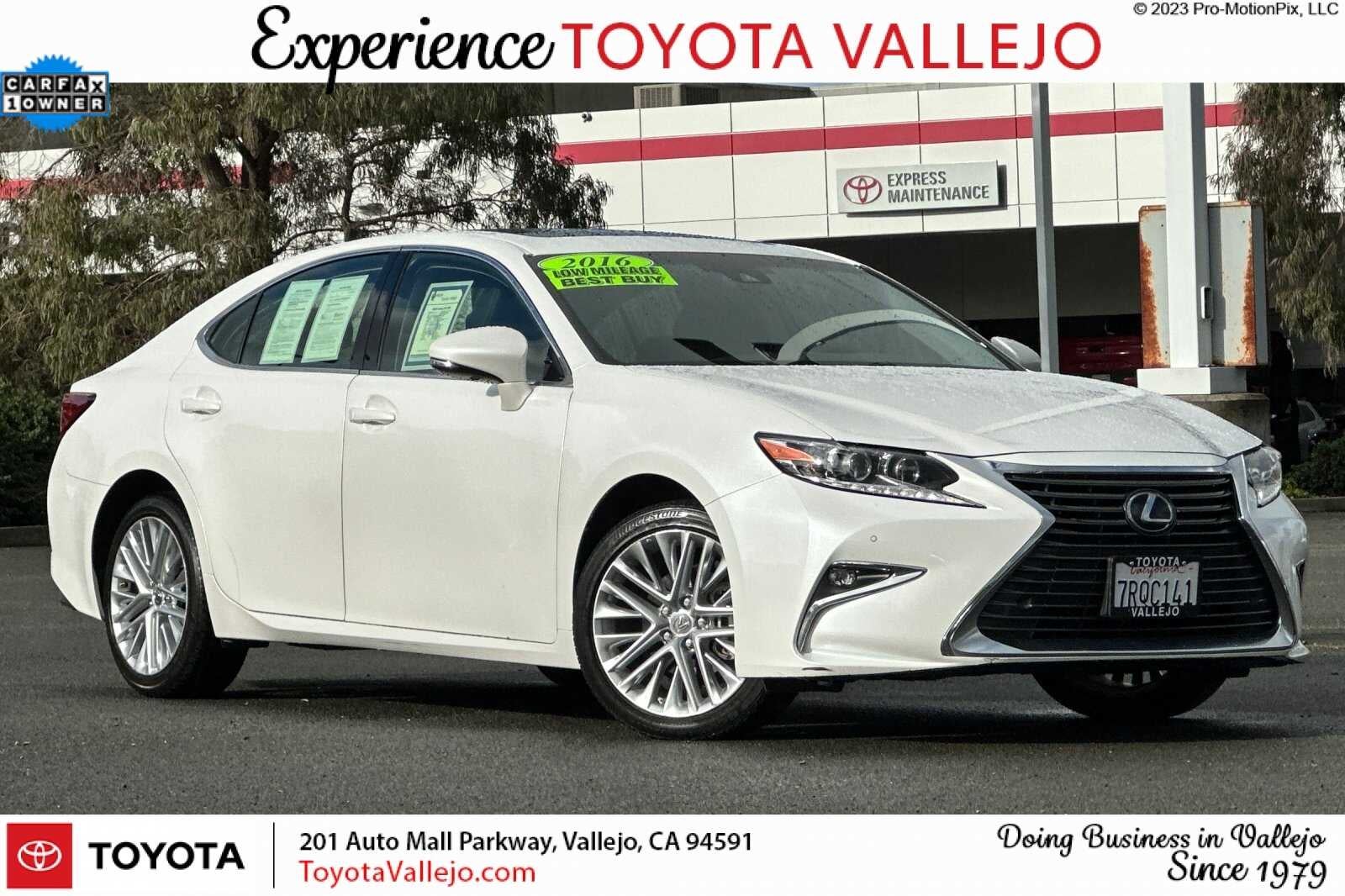 2016 Lexus ES 350 350 4D Sedan