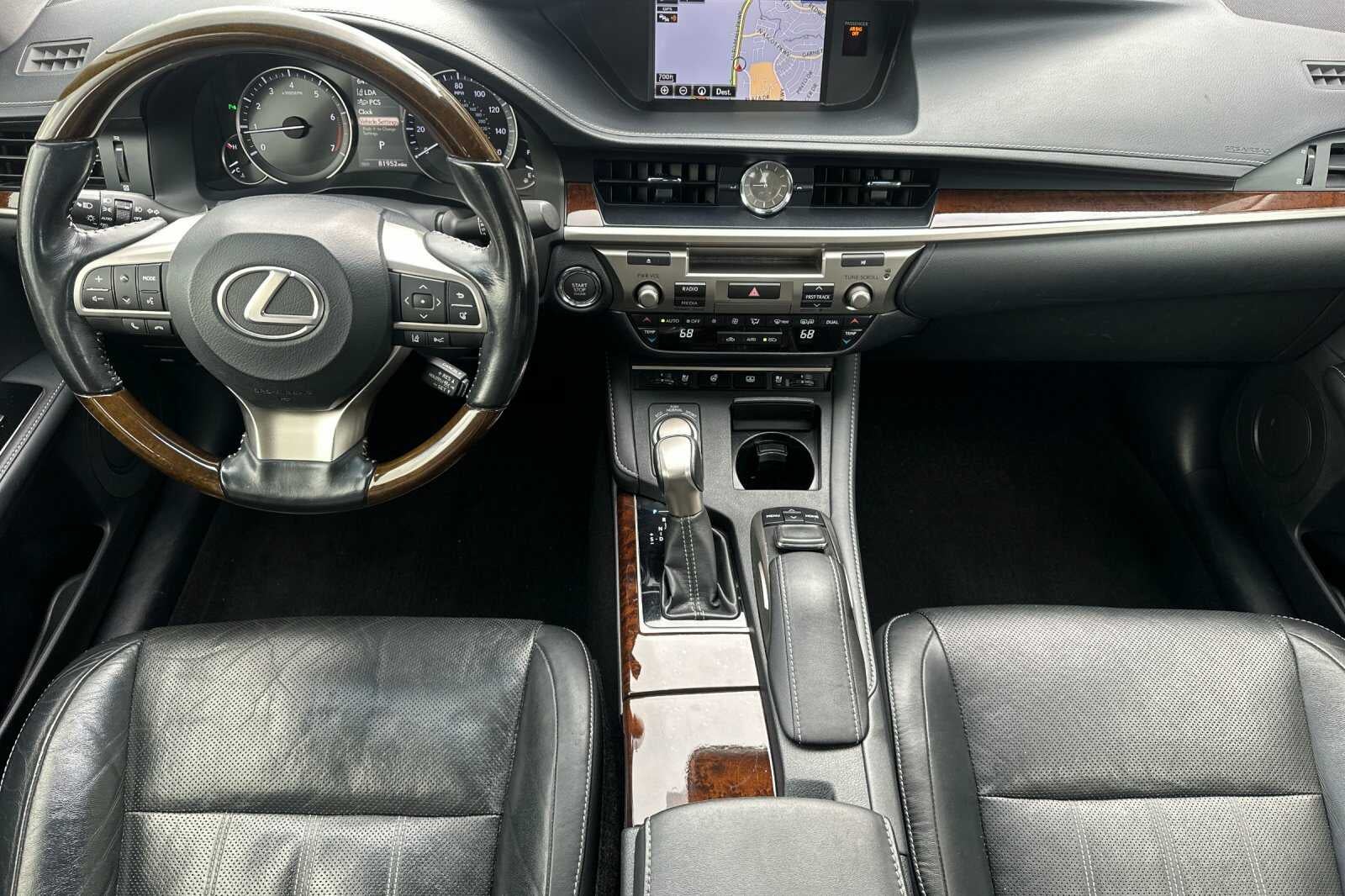 2016 Lexus ES 350 350 4D Sedan