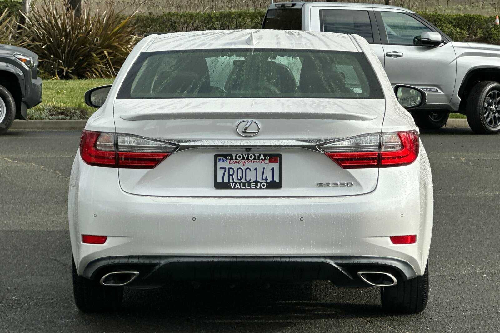 2016 Lexus ES 350 350 4D Sedan