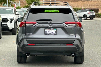 2020 Toyota RAV4 XLE Premium