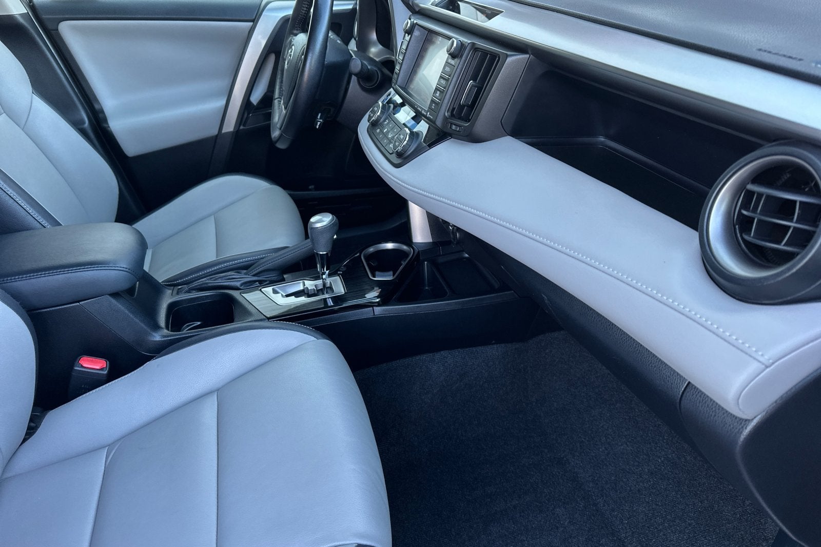 2016 Toyota RAV4 Hybrid Limited