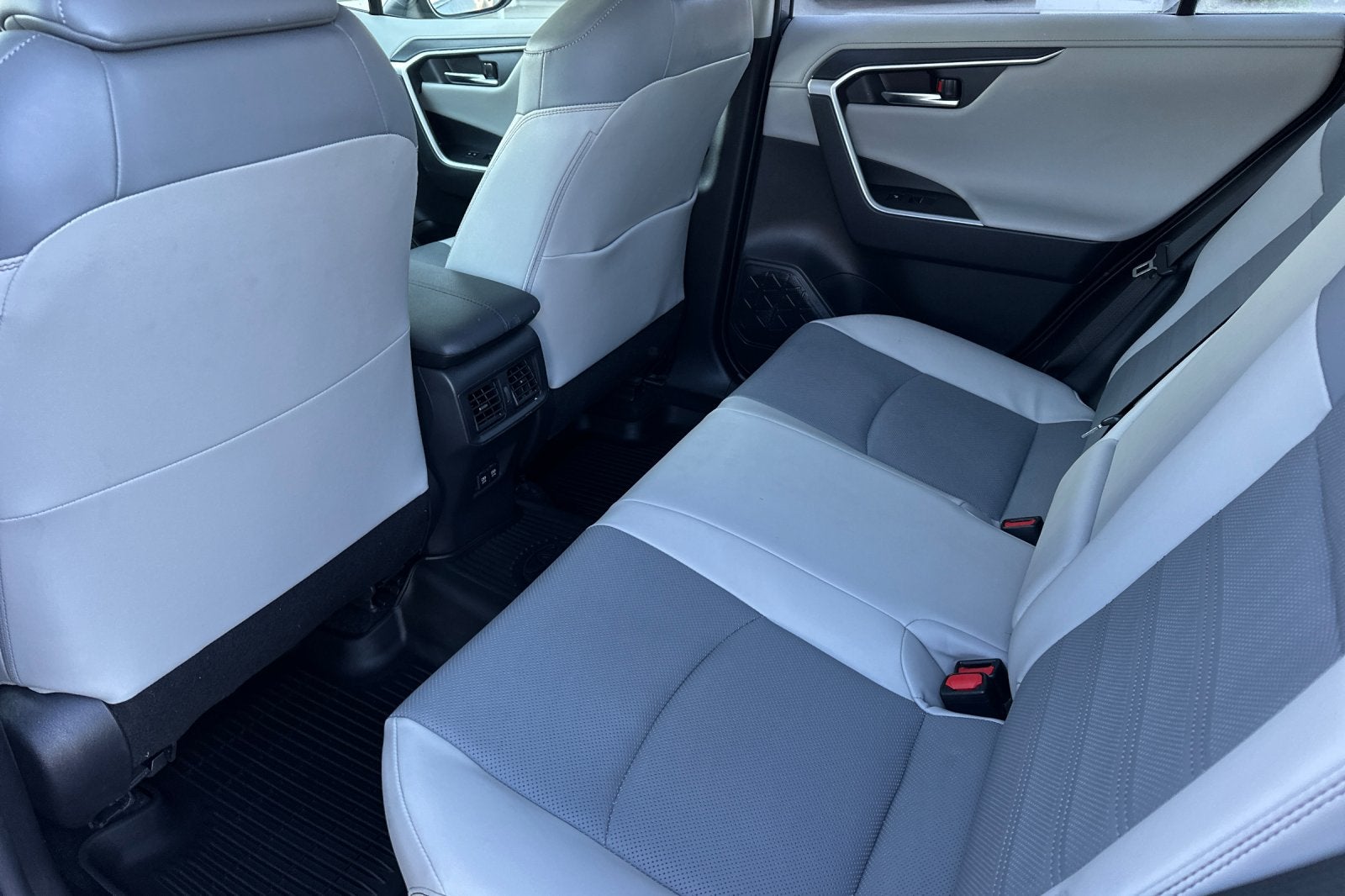 2020 Toyota RAV4 Hybrid Limited