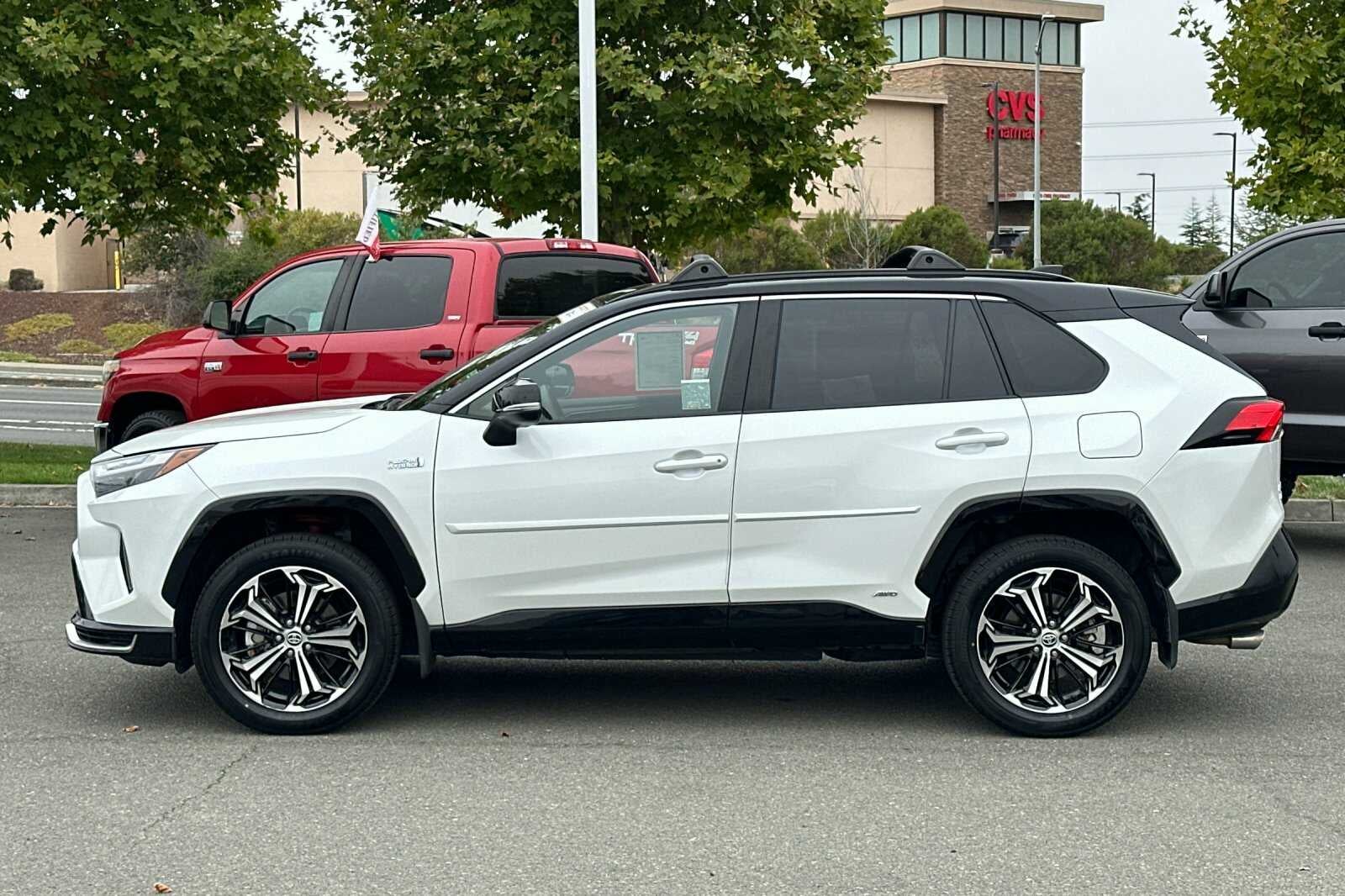 2024 Toyota RAV4 Prime XSE