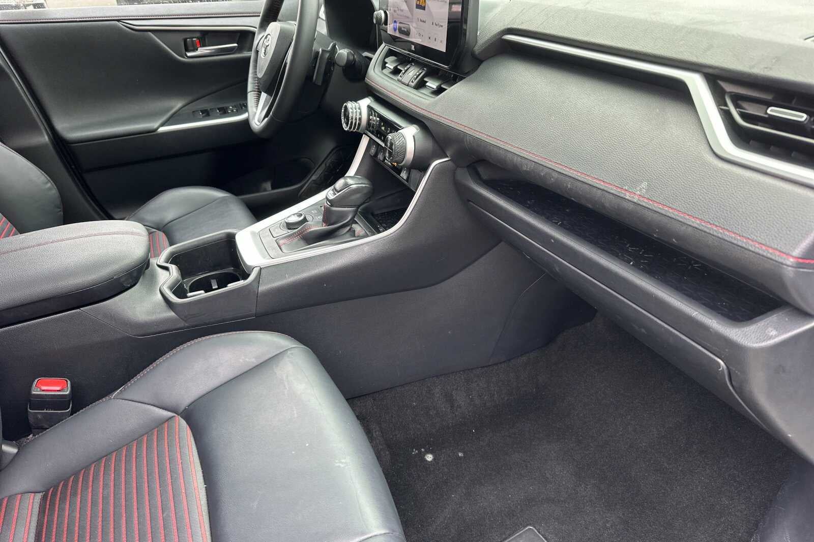 2024 Toyota RAV4 Prime XSE
