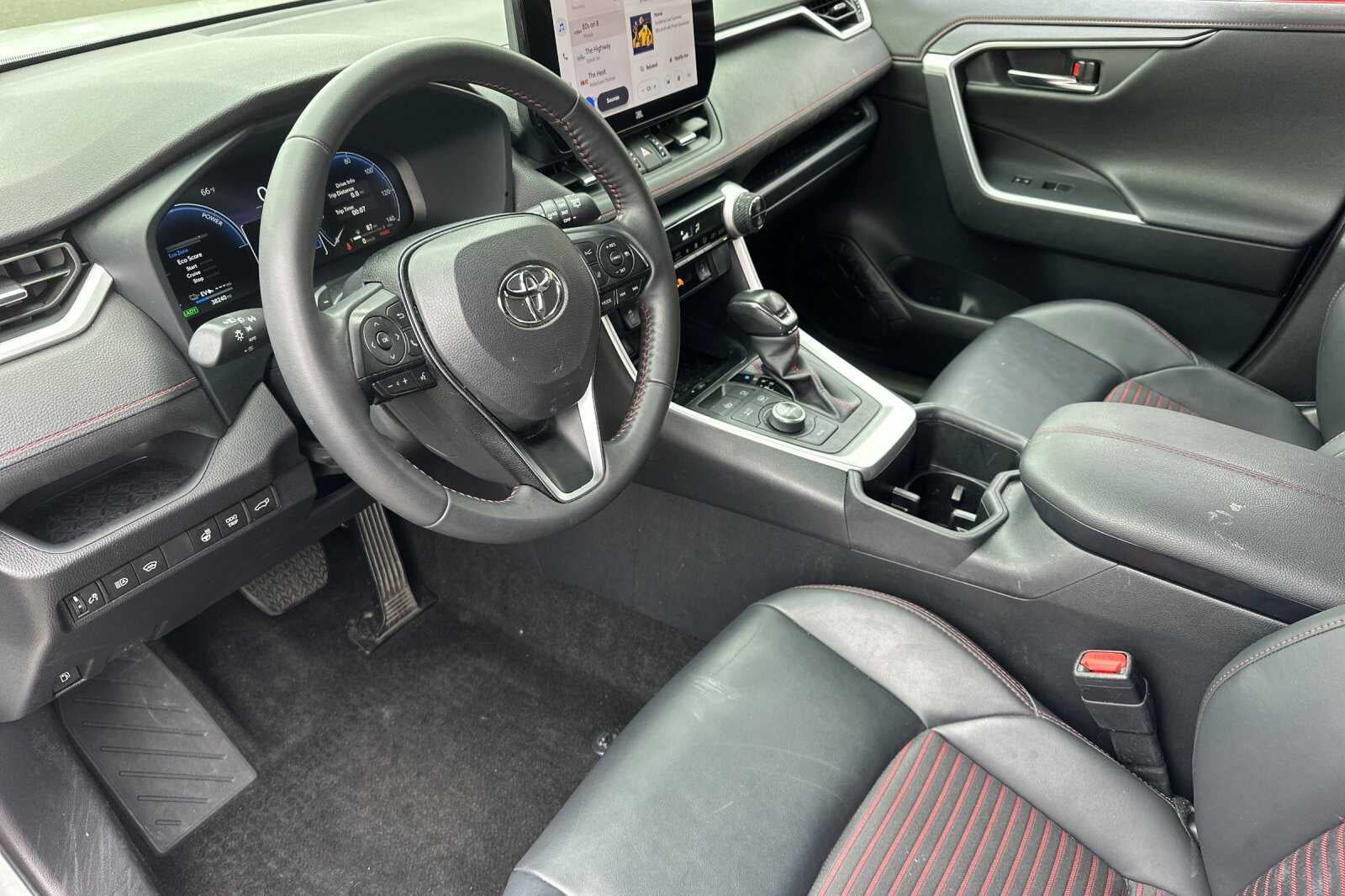2024 Toyota RAV4 Prime XSE