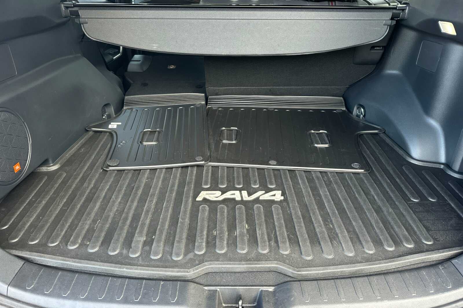 2022 Toyota RAV4 Prime XSE