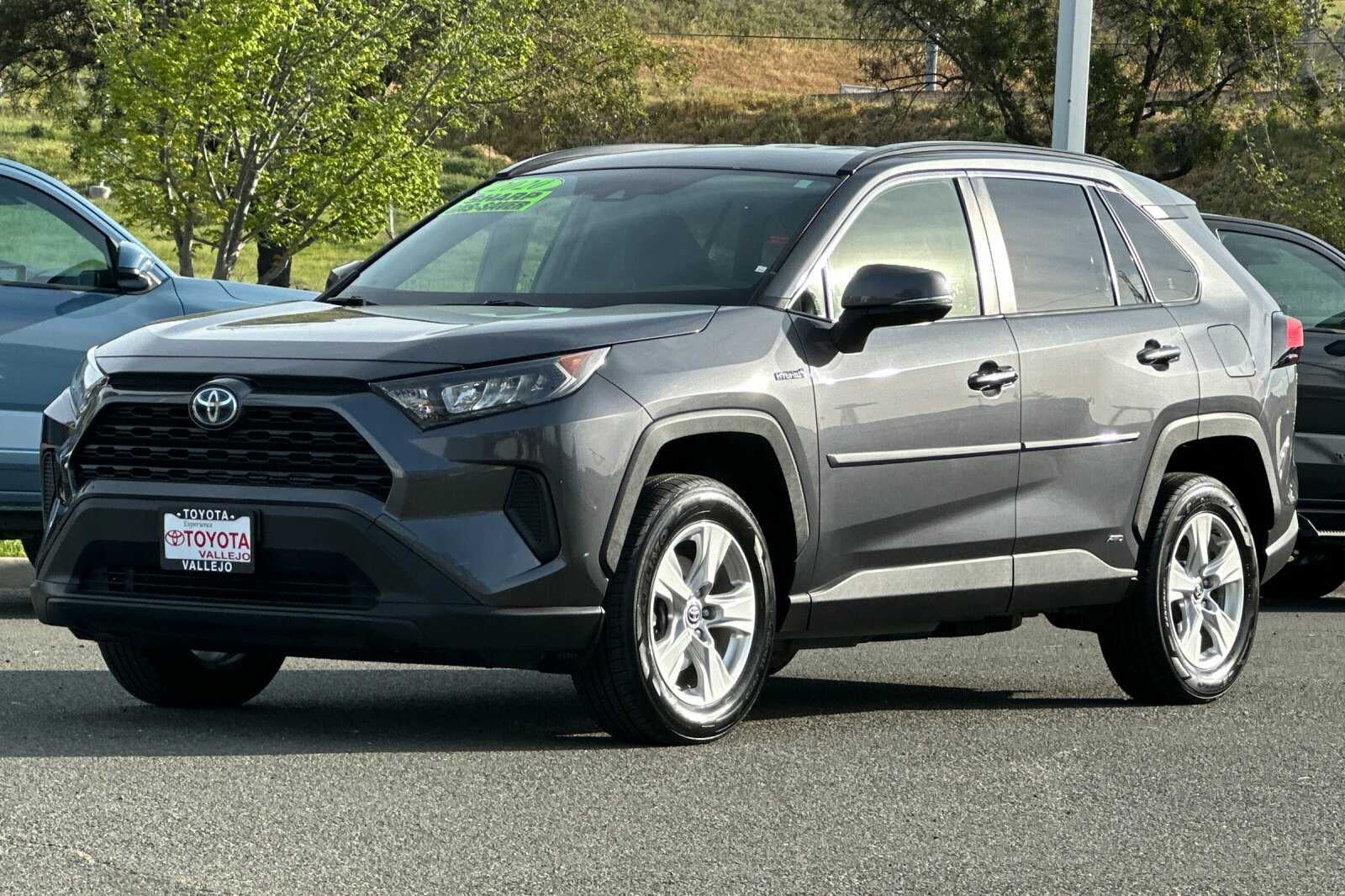 2020 Toyota RAV4 Hybrid LE