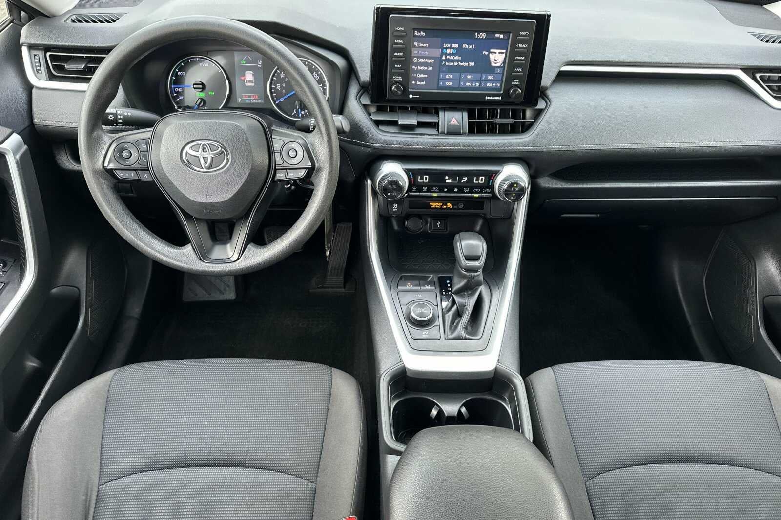 2020 Toyota RAV4 Hybrid LE