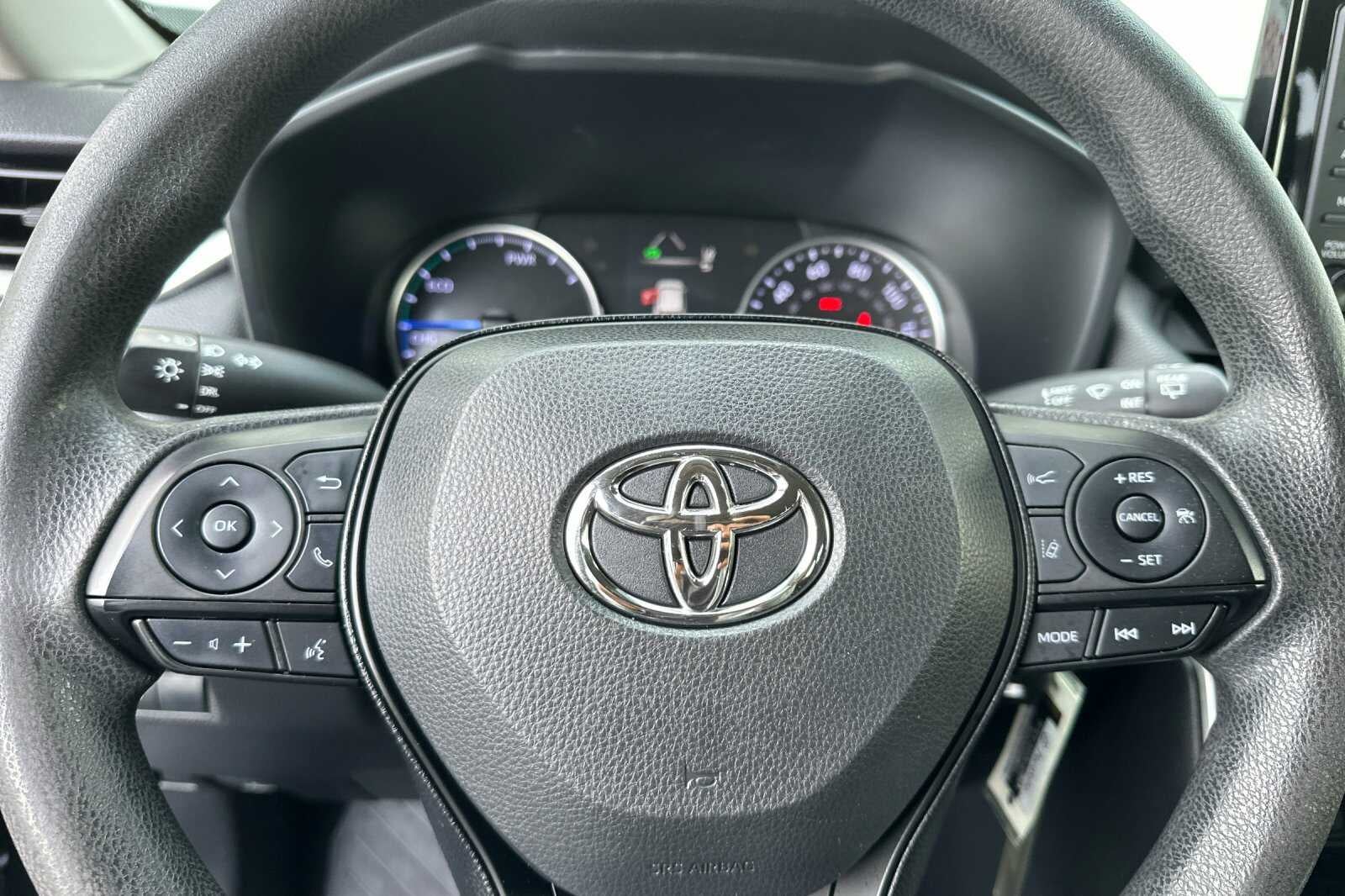 2020 Toyota RAV4 Hybrid LE