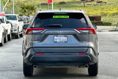 2019 Toyota RAV4 XLE